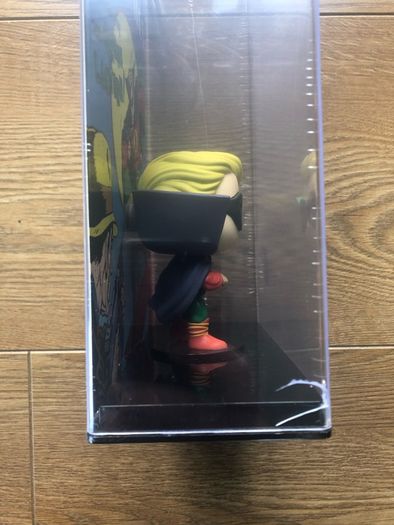 DC Comics: Green Lantern Funko Pop Comic Cover (Damaged)