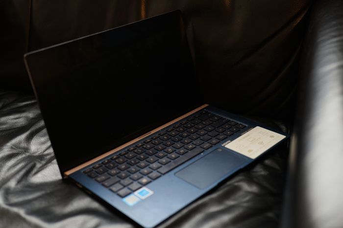 Junk For Parts Or Repair Asus Zenbook Ux333f