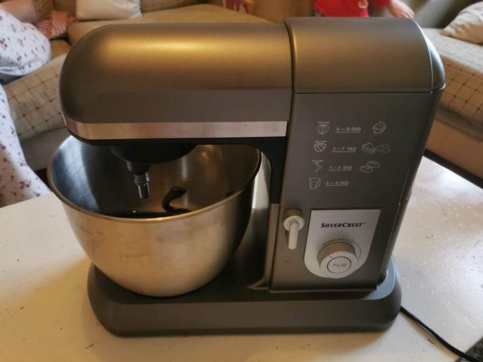 Kitchen Appliance Clearance Lot
