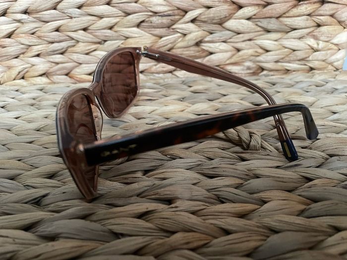 sunglasses women's Gant brand new