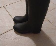 Size 32 fouganza girl riding boots