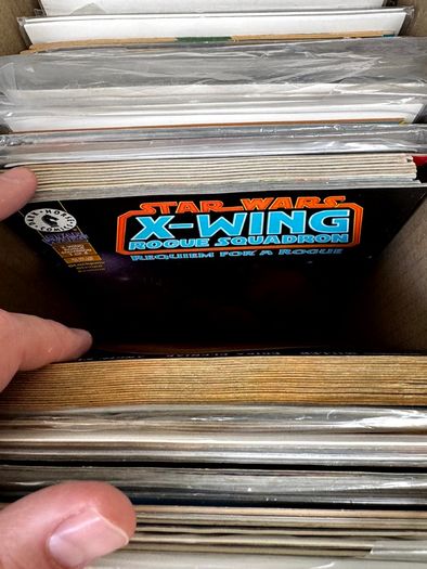Marvel, DC & Indie Medium Comic Box w 180 comics for Sale