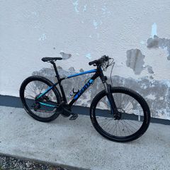 Giant mountain bike