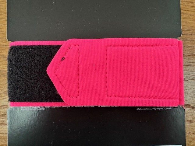 Nike Running Arm Band Phone Holder (New)
