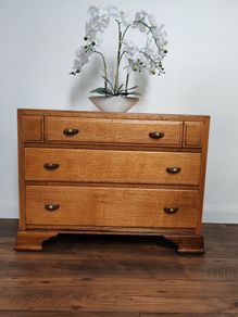 Antique chest of drawers