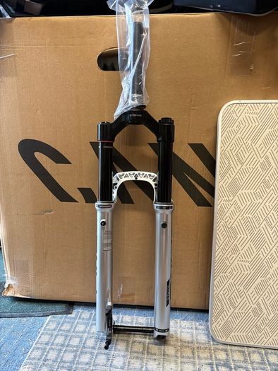 Rock Shox Pike Ulitimate - 140mm