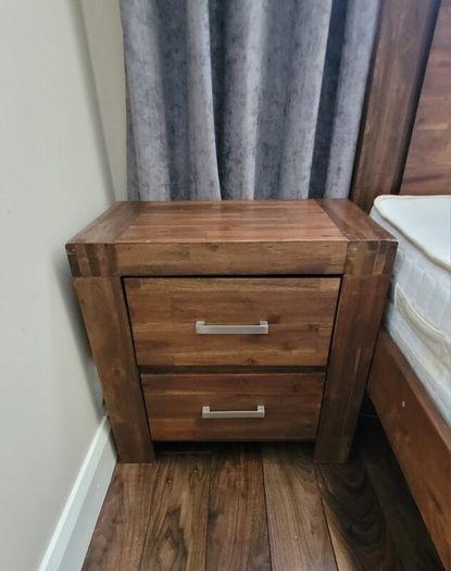 Double Bed & 2 lockers set