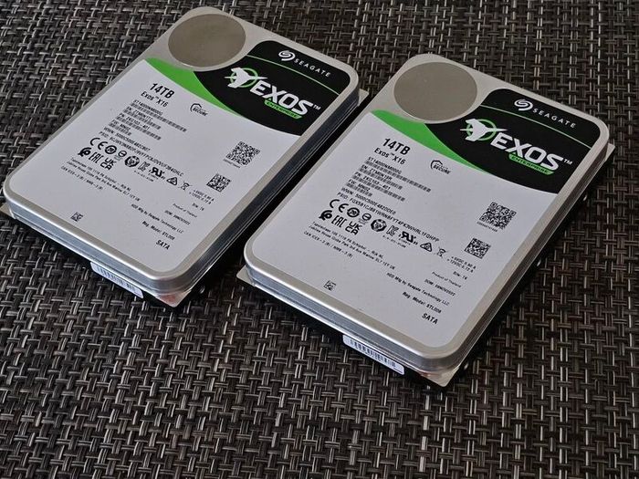 Seagate Exos X16 14TB