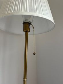 Floor standing lamp