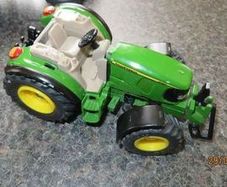 Metal John Deere 5820 Tractor - Large model
