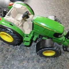 Metal John Deere 5820 Tractor - Large model