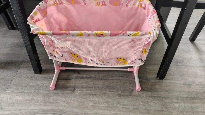 Dolls Bedside Crib