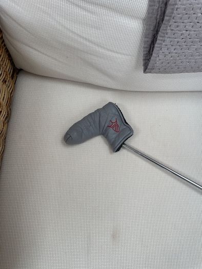 Scotty Cameron Pro Platinum Newport Mid Slant putter 34 inch.