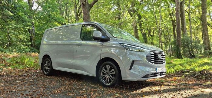 Ford Transit Custom 2024