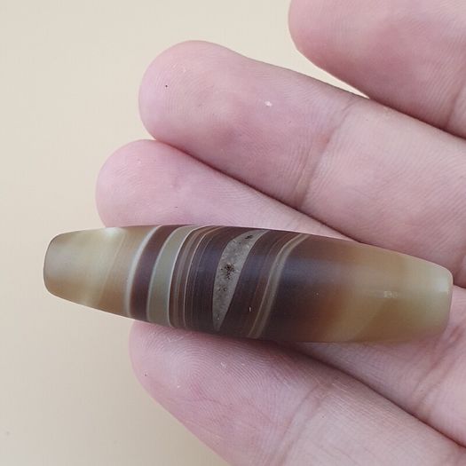 Vintage Middle Eastern Yemeni Suliemani Natural Eye Agate Bead Amulet