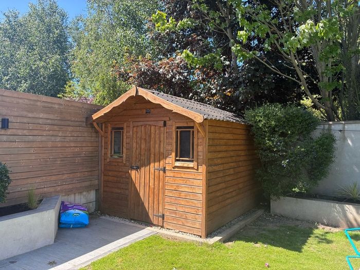 Garden shed