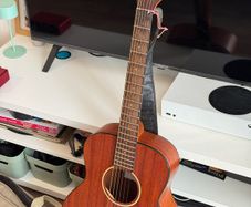 Guitar 3/4