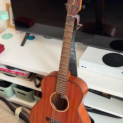 Guitar 3/4