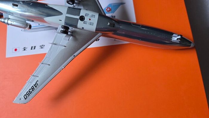 JC Wings 1:200 All Nippon Airlines Boeing B-727 200