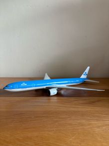 KLM Boeing 777 "Flying Dutchman"