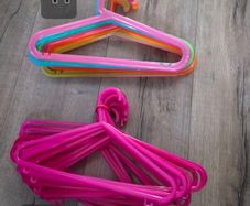 Children's hangers
