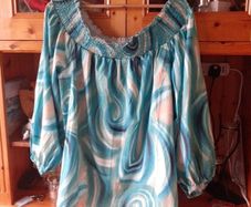 top/ blouse  size 4xl shein