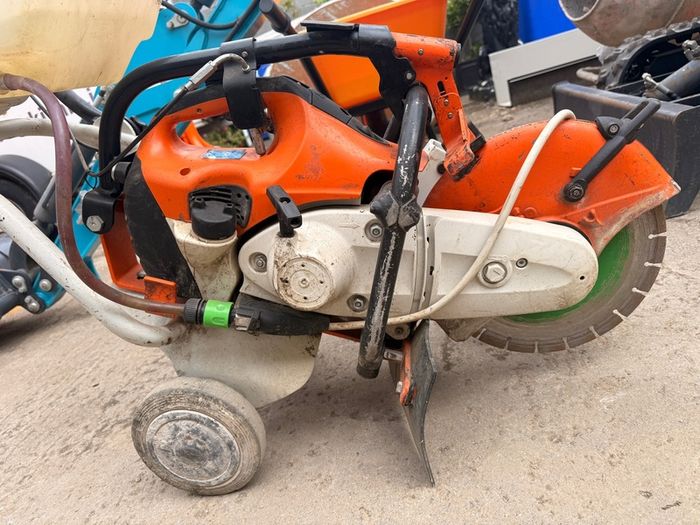12" Stihl Consaw with Trolley