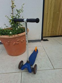 Micro scooter