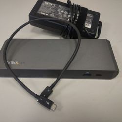 StartTech Thunderbolt 3 Dock, Dual Monitor Laptop Docking Station, DisplayPort,