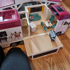 Schelich Horse Accessories Buildings and etc