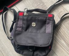 wenger travel hip bag