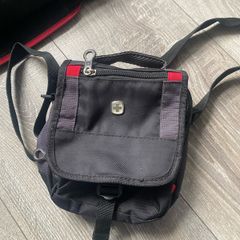 wenger travel hip bag