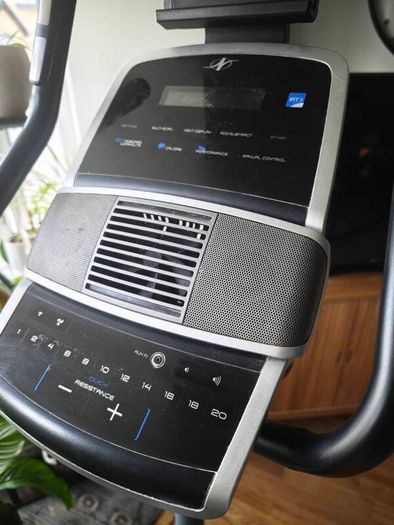 NordicTrack GX 2.7 U Upright Exercise Bike