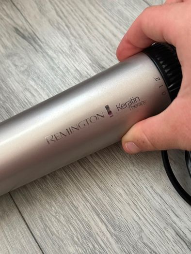 Remington  brush hair