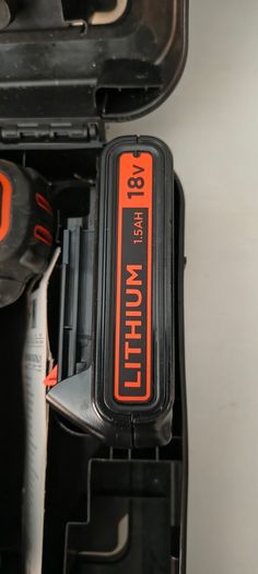 Black + Decker 18v drill