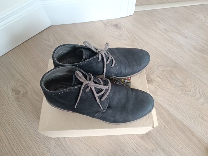 ECCO boots