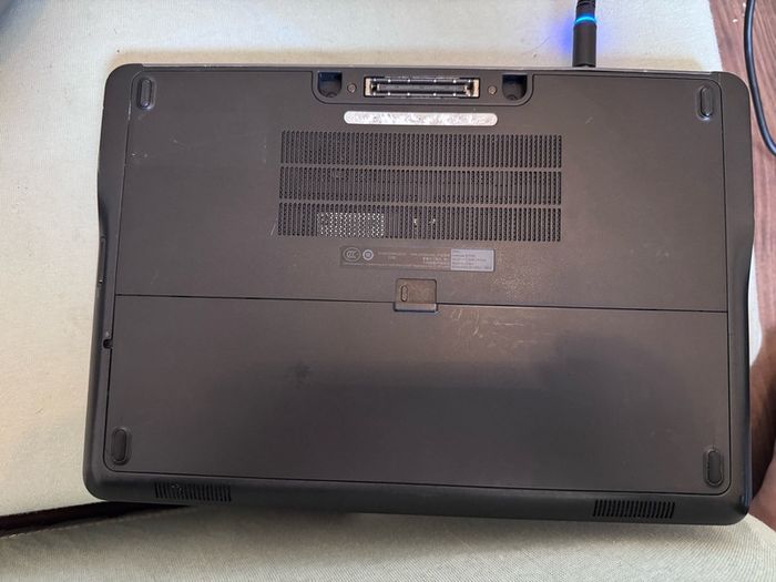 19 laptops for parts or repair