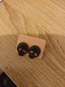 Halloween skull earrings