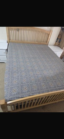 king size bed