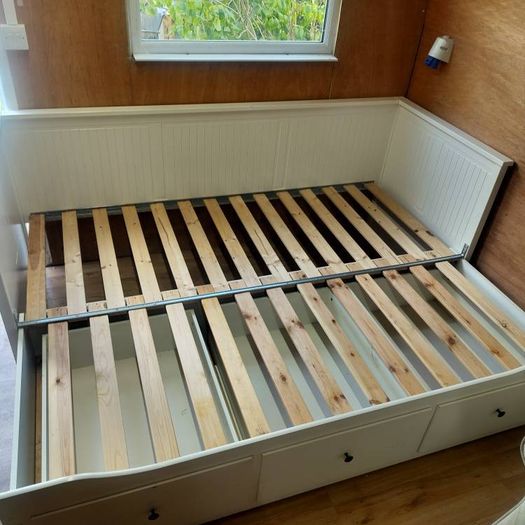 Hemnes daybed