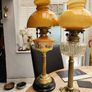 Two fabulous working oil lamps Image 2