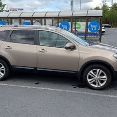 Nissan Qashqai+2 2011