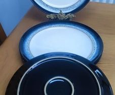 Denby Halo Wide Rimmed Dinner Plate Set of 4 Wide Rim Dinner Plates.