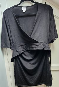 Maternity top bundle