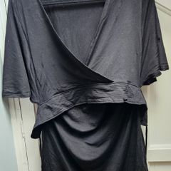 Maternity top bundle