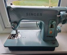 Singer Machine