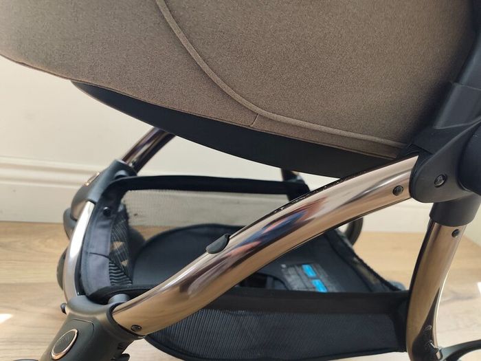 Egg 3 full travel system inc. car seat and base