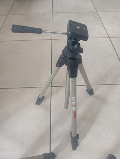 tripod