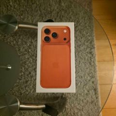 Apple Iphone 17 Pro 256GB IRISH