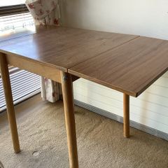 Formica Table